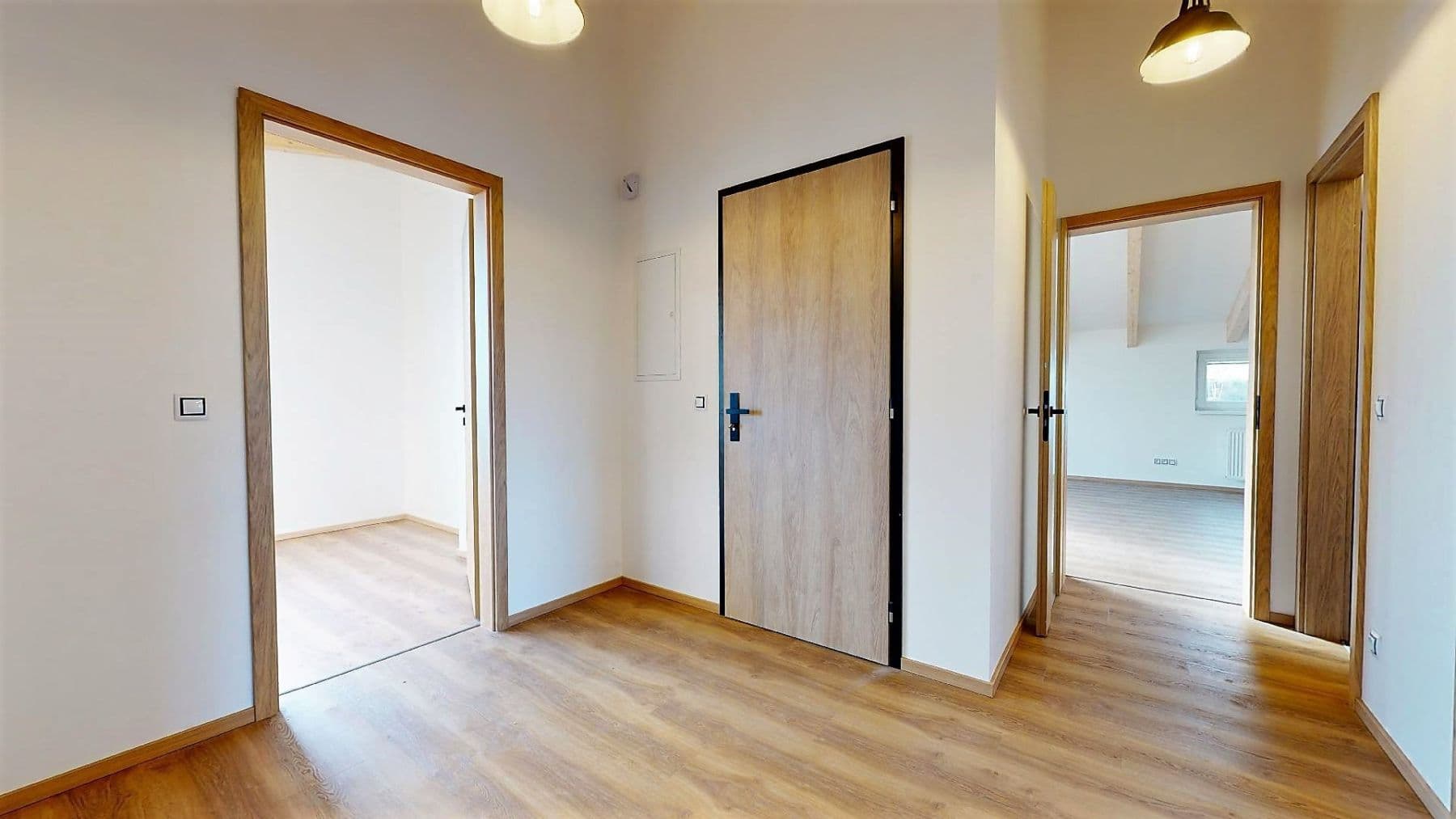 Prenájom bytu 3-izbový 90 m², Okružní, Mladá Boleslav, Středočeský kraj Prenájom bytu 3-izbový 90 m², Okružní, Mladá Boleslav, Středočeský kraj