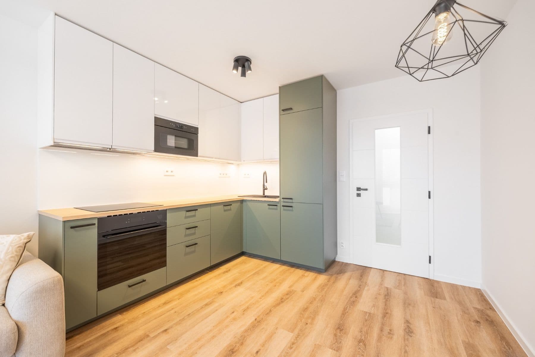 Predaj bytu 4-izbový 74 m², Kunínova, Praha, Praha Predaj bytu 4-izbový 74 m², Kunínova, Praha, Praha
