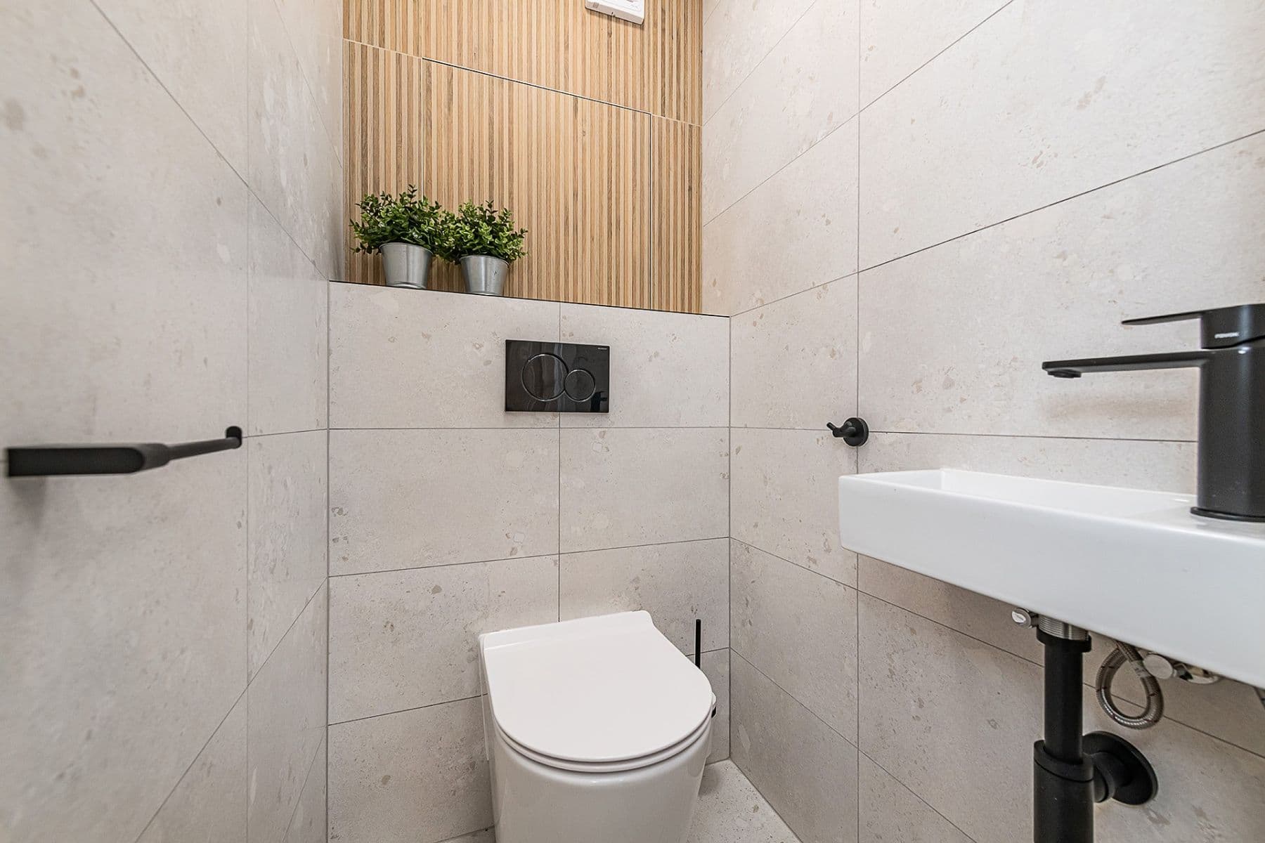 Predaj bytu 4-izbový 74 m², Kunínova, Praha, Praha Predaj bytu 4-izbový 74 m², Kunínova, Praha, Praha