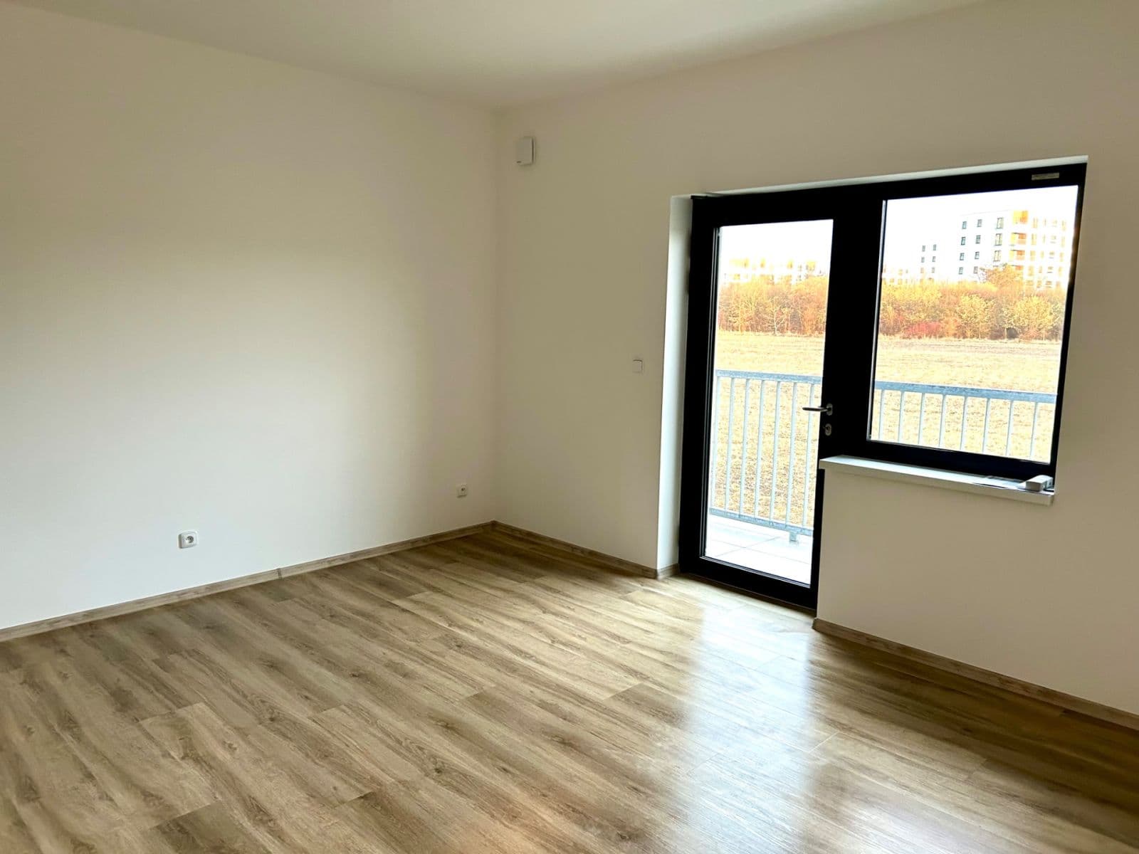 Prenájom bytu 1-izbový 32 m², Douchova, Praha, Praha Prenájom bytu 1-izbový 32 m², Douchova, Praha, Praha