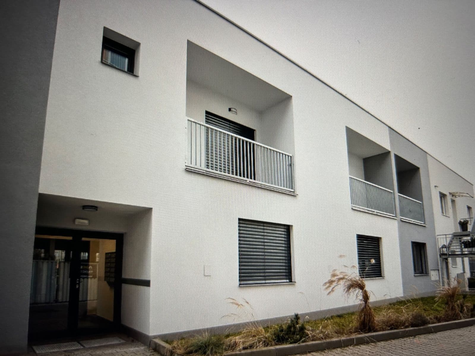 Prenájom bytu 1-izbový 32 m², Douchova, Praha, Praha Prenájom bytu 1-izbový 32 m², Douchova, Praha, Praha