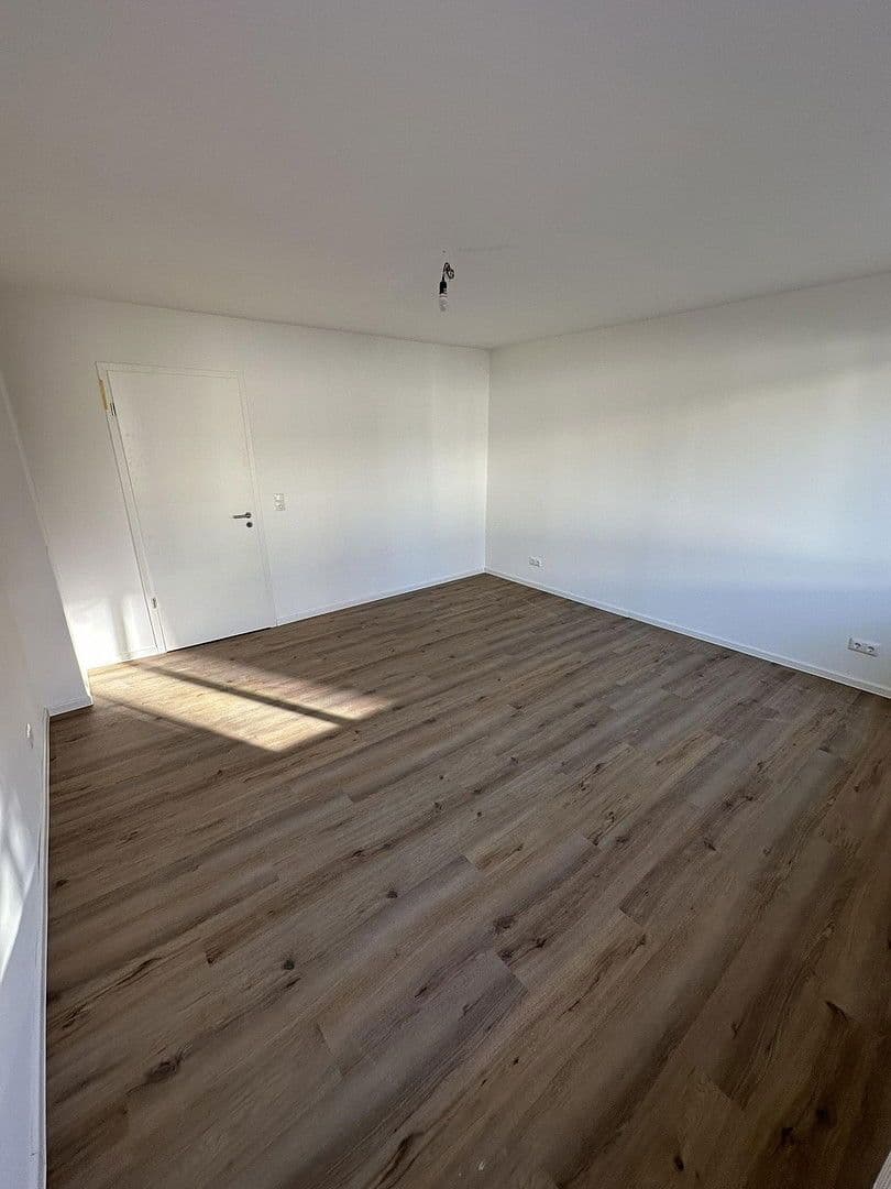 Prenájom bytu 3-izbový 80 m², Hindenburgstr. 40, Bremen, Brémy Prenájom bytu 3-izbový 80 m², Hindenburgstr. 40, Bremen, Brémy