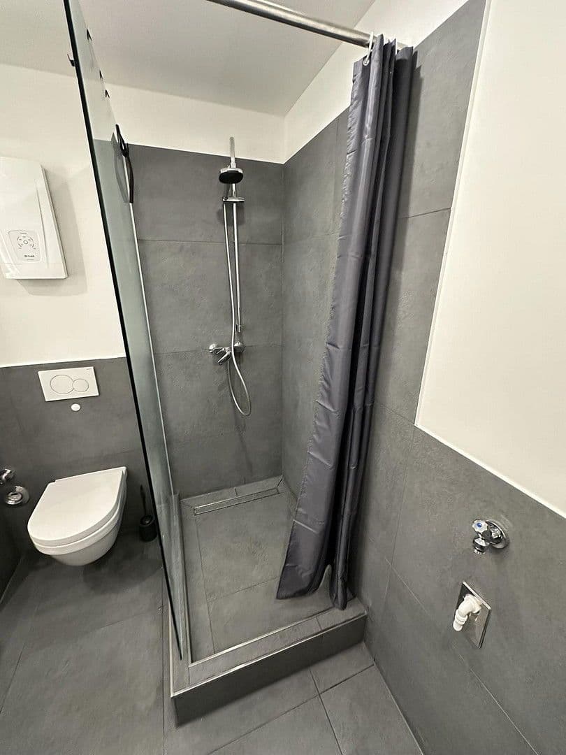 Prenájom bytu 3-izbový 80 m², Hindenburgstr. 40, Bremen, Brémy Prenájom bytu 3-izbový 80 m², Hindenburgstr. 40, Bremen, Brémy