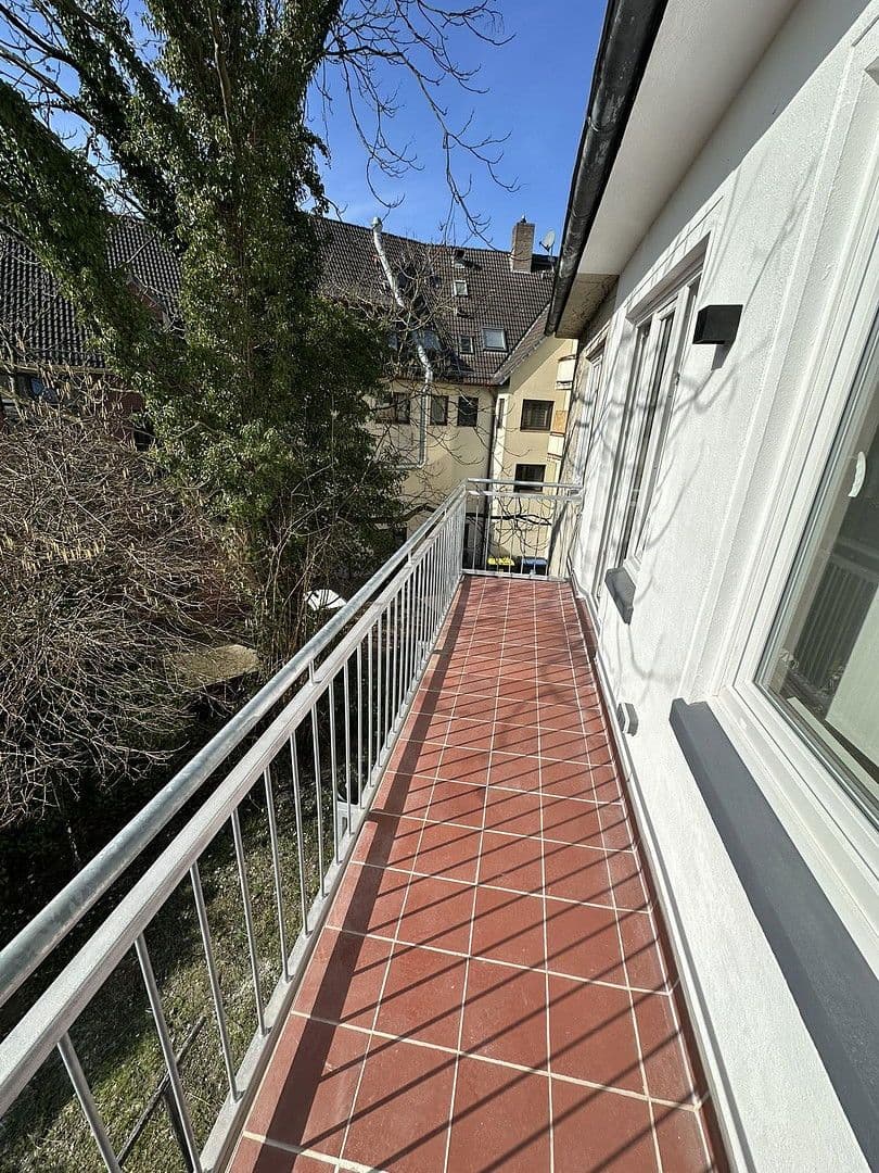 Prenájom bytu 3-izbový 80 m², Hindenburgstr. 40, Bremen, Brémy Prenájom bytu 3-izbový 80 m², Hindenburgstr. 40, Bremen, Brémy