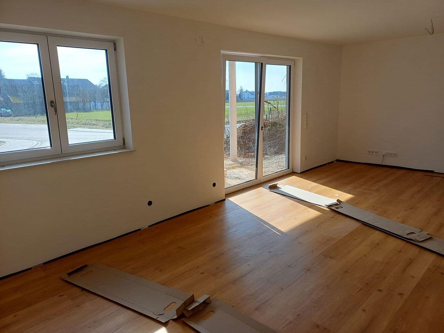 Prenájom bytu 3-izbový 93 m², Kirchroth, Bavorsko Prenájom bytu 3-izbový 93 m², Kirchroth, Bavorsko
