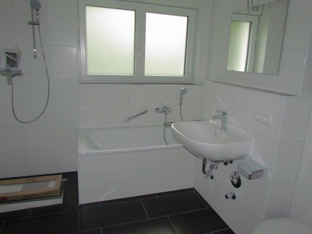 Prenájom bytu 3-izbový 125 m², München, Bavorsko Prenájom bytu 3-izbový 125 m², München, Bavorsko