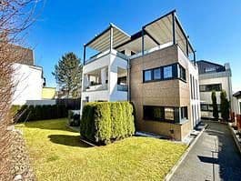 Prenájom bytu 5-izbový 226 m², Lambertusstr.36, Troisdorf, Severné Porýnie - Westfálsko Prenájom bytu 5-izbový 226 m², Lambertusstr.36, Troisdorf, Severné Porýnie - Westfálsko