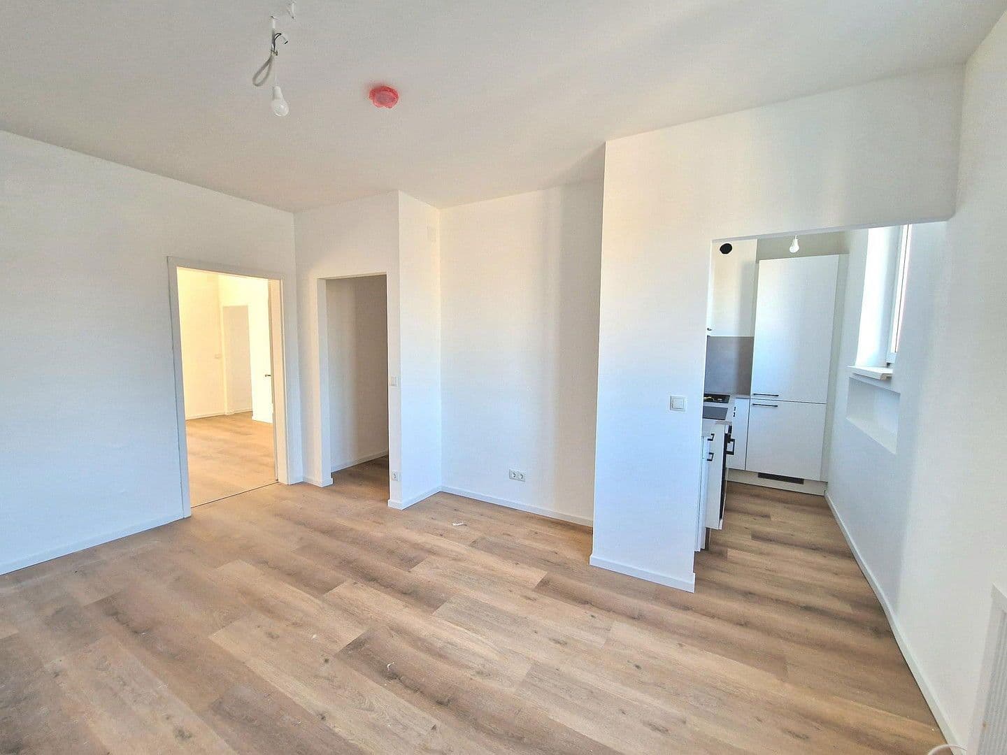 Prenájom bytu 3-izbový 53 m², Erlachgasse 92/2/16, Wien, Viedeň Prenájom bytu 3-izbový 53 m², Erlachgasse 92/2/16, Wien, Viedeň