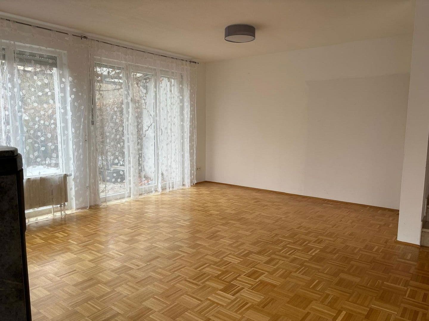 Predaj domu 140 m², pozemek 194 m², Regensburg, Bavorsko Predaj domu 140 m², pozemek 194 m², Regensburg, Bavorsko