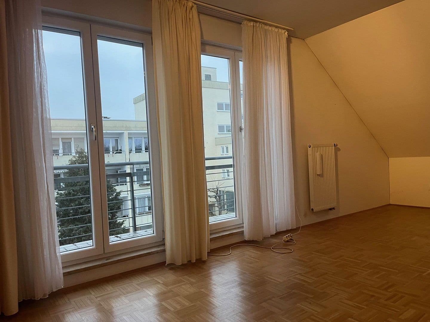 Predaj domu 140 m², pozemek 194 m², Regensburg, Bavorsko Predaj domu 140 m², pozemek 194 m², Regensburg, Bavorsko