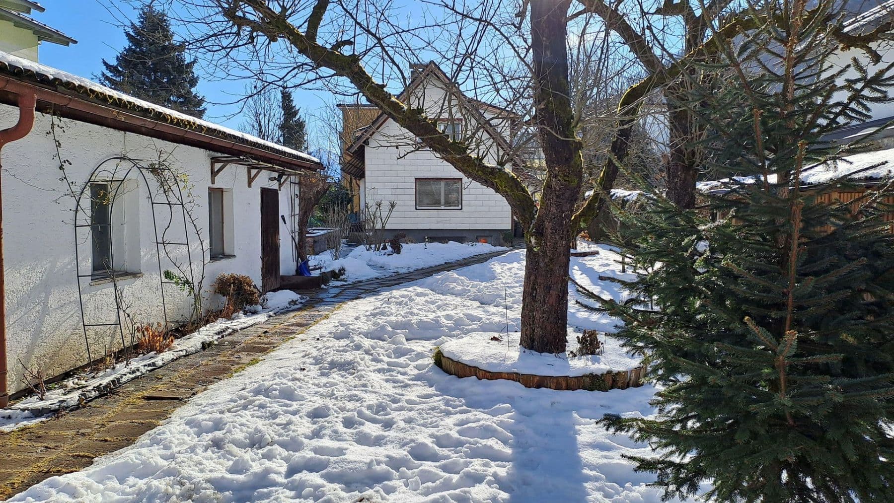 Predaj domu 170 m², pozemek 1.131 m², Hallein, Salzbursko Predaj domu 170 m², pozemek 1.131 m², Hallein, Salzbursko