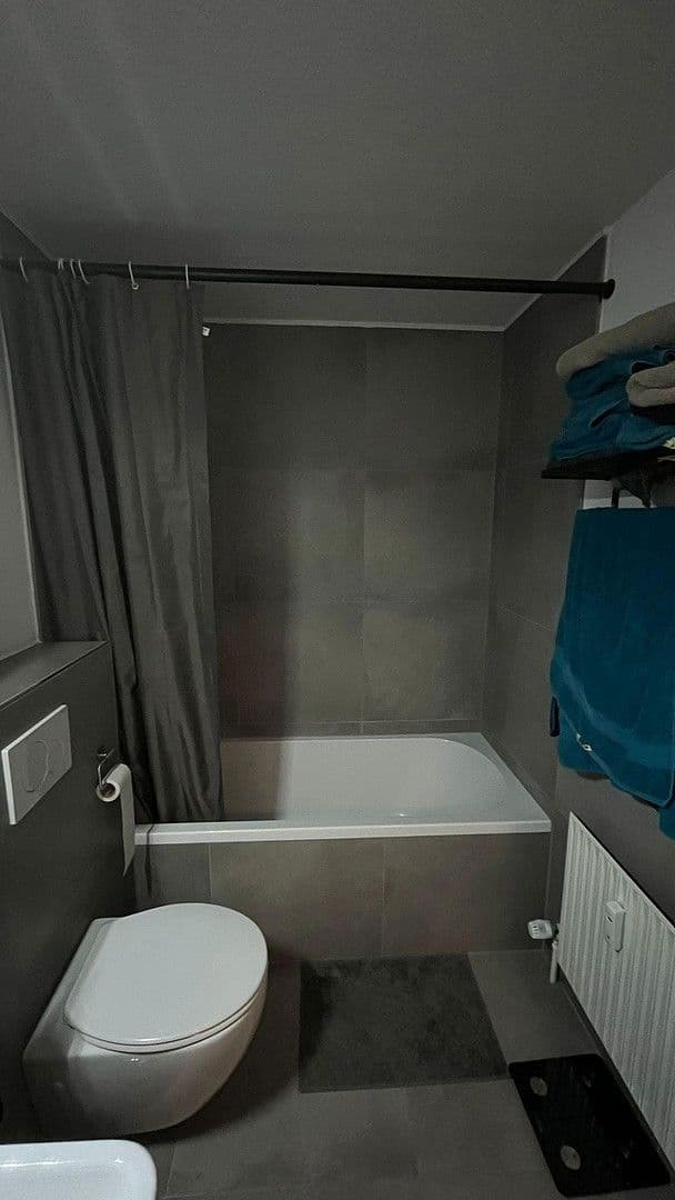 Prenájom bytu 2-izbový 54 m², Heilbronn, Bádensko-Wurttembersko Prenájom bytu 2-izbový 54 m², Heilbronn, Bádensko-Wurttembersko