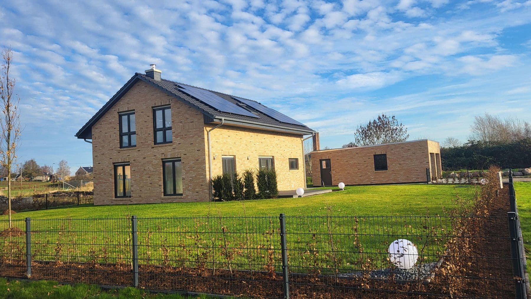 Predaj domu 158 m², pozemek 1.000 m², Dobin am See, Meklenbursko-Predpomoransko Predaj domu 158 m², pozemek 1.000 m², Dobin am See, Meklenbursko-Predpomoransko