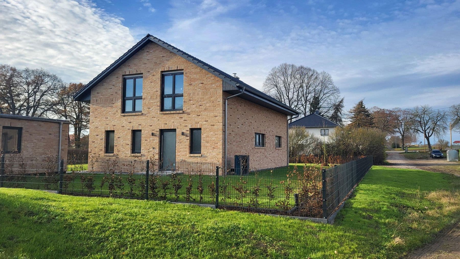 Predaj domu 158 m², pozemek 1.000 m², Dobin am See, Meklenbursko-Predpomoransko Predaj domu 158 m², pozemek 1.000 m², Dobin am See, Meklenbursko-Predpomoransko