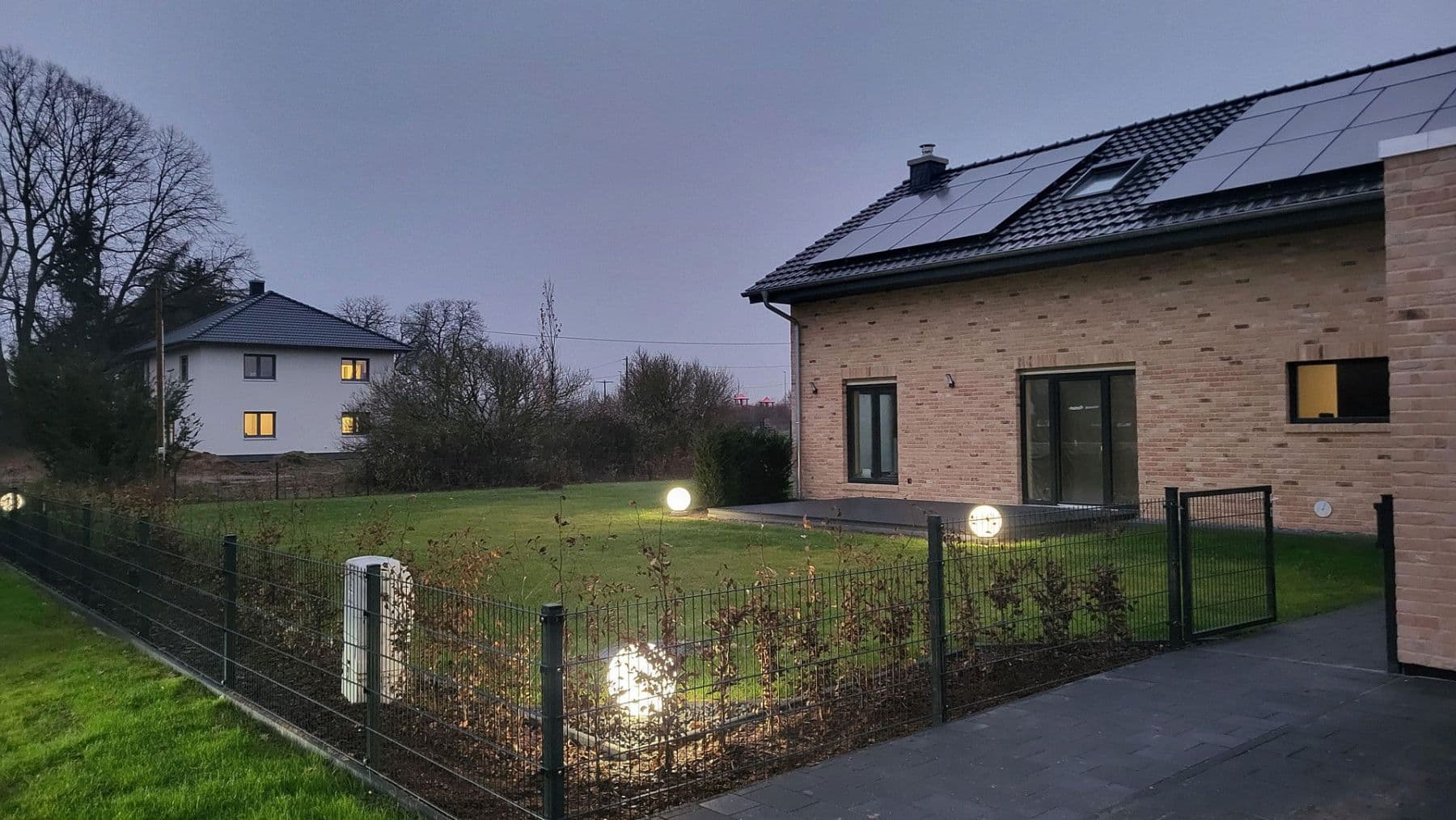 Predaj domu 158 m², pozemek 1.000 m², Dobin am See, Meklenbursko-Predpomoransko Predaj domu 158 m², pozemek 1.000 m², Dobin am See, Meklenbursko-Predpomoransko