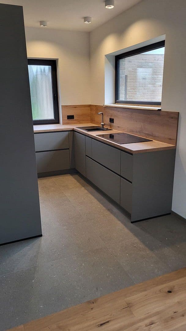 Predaj domu 158 m², pozemek 1.000 m², Dobin am See, Meklenbursko-Predpomoransko Predaj domu 158 m², pozemek 1.000 m², Dobin am See, Meklenbursko-Predpomoransko