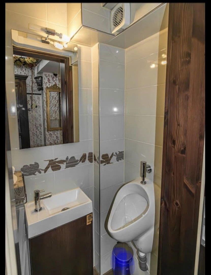 Predaj domu 90 m², pozemek 50 m², Nürnberg, Bavorsko Predaj domu 90 m², pozemek 50 m², Nürnberg, Bavorsko