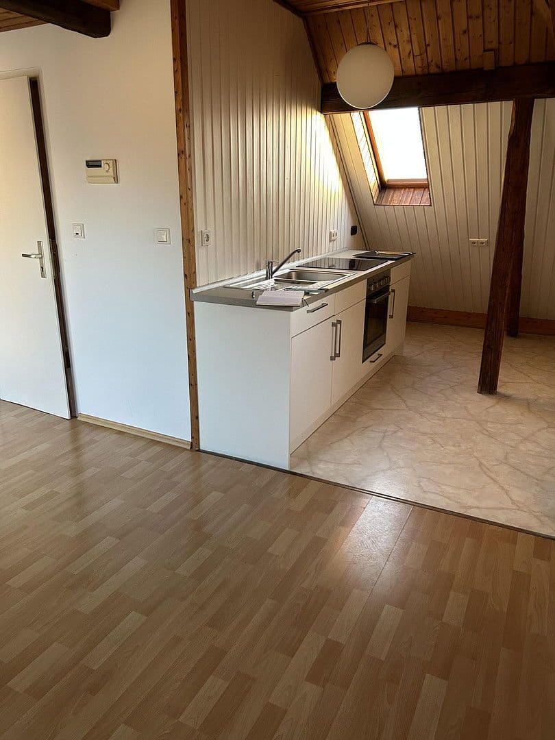 Prenájom bytu 1-izbový 60 m², Pfalzstraße, Bad Kreuznach, Porýnie-Falcko Prenájom bytu 1-izbový 60 m², Pfalzstraße, Bad Kreuznach, Porýnie-Falcko