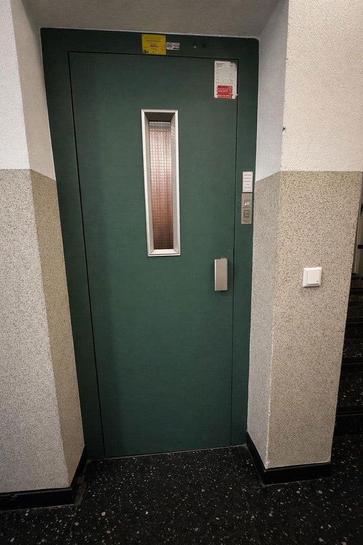 Predaj bytu 2-izbový 70 m², Düsseldorf, Severné Porýnie - Westfálsko Predaj bytu 2-izbový 70 m², Düsseldorf, Severné Porýnie - Westfálsko