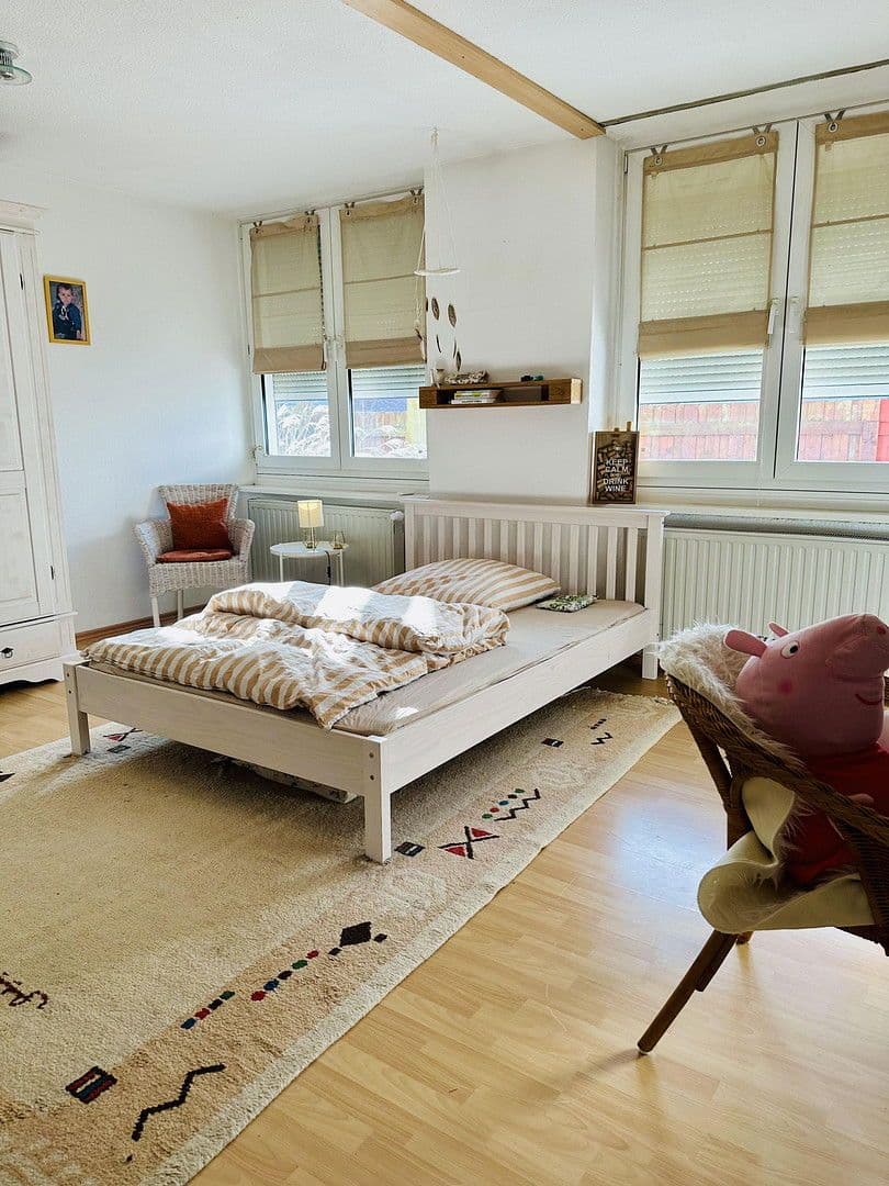 Prenájom bytu 6-izbový 255 m², Großhorst, Isernhagen, Dolné Sasko Prenájom bytu 6-izbový 255 m², Großhorst, Isernhagen, Dolné Sasko