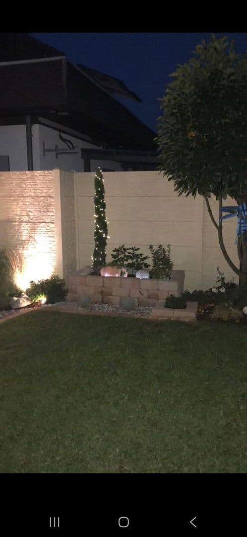 Predaj domu 150 m², pozemek 343 m², Tulpenstraße 5b, Linkenheim-Hochstetten, Bádensko-Wurttembersko Predaj domu 150 m², pozemek 343 m², Tulpenstraße 5b, Linkenheim-Hochstetten, Bádensko-Wurttembersko