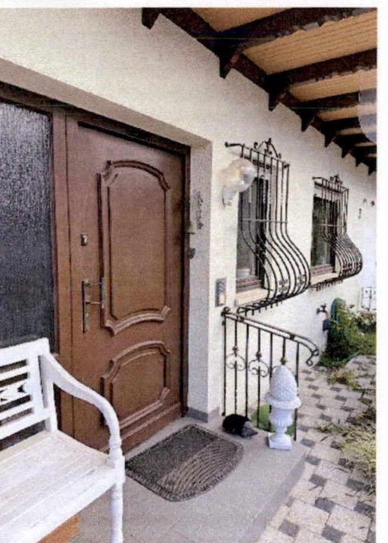 Predaj domu 150 m², pozemek 343 m², Tulpenstraße 5b, Linkenheim-Hochstetten, Bádensko-Wurttembersko Predaj domu 150 m², pozemek 343 m², Tulpenstraße 5b, Linkenheim-Hochstetten, Bádensko-Wurttembersko