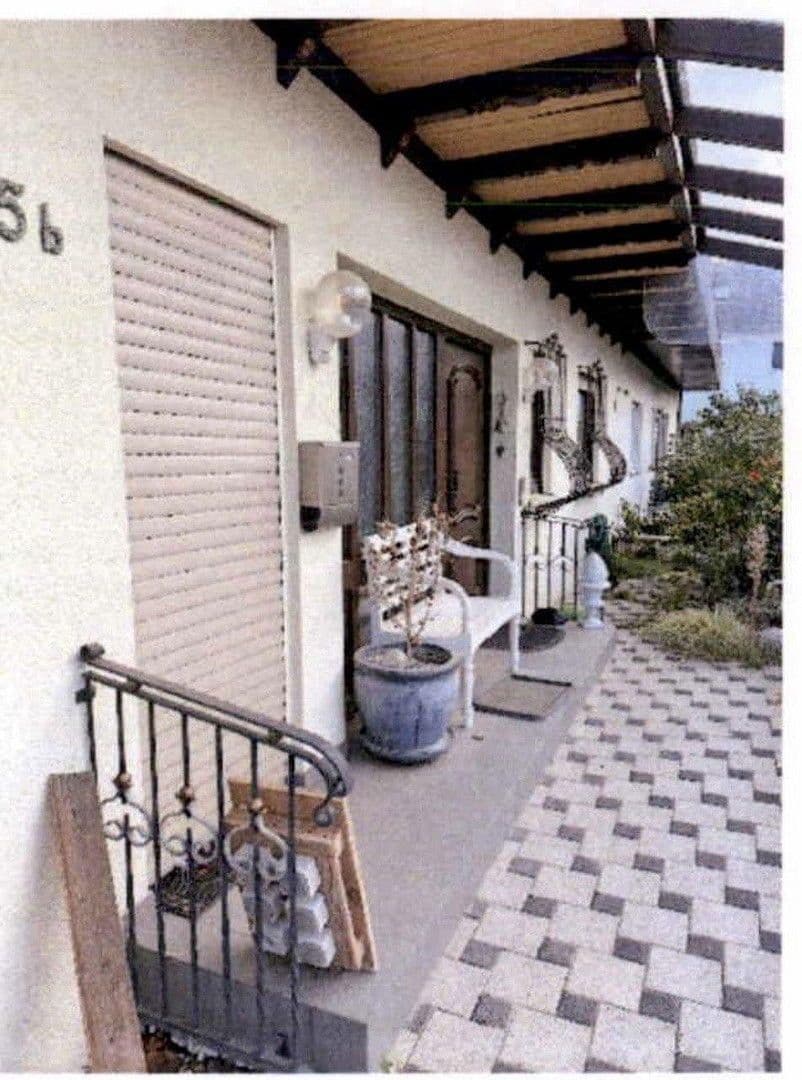 Predaj domu 150 m², pozemek 343 m², Tulpenstraße 5b, Linkenheim-Hochstetten, Bádensko-Wurttembersko Predaj domu 150 m², pozemek 343 m², Tulpenstraße 5b, Linkenheim-Hochstetten, Bádensko-Wurttembersko