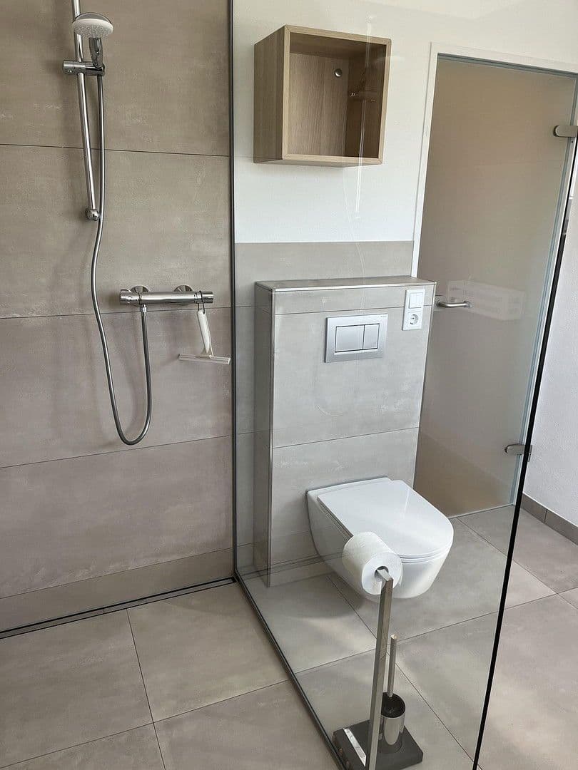 Prenájom bytu 3-izbový 86 m², Möhrendorf, Bavorsko Prenájom bytu 3-izbový 86 m², Möhrendorf, Bavorsko