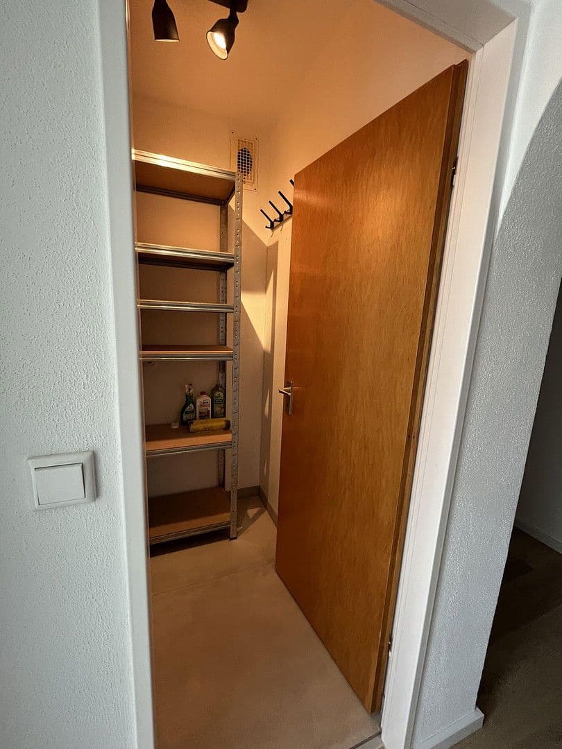 Prenájom bytu 3-izbový 86 m², Möhrendorf, Bavorsko Prenájom bytu 3-izbový 86 m², Möhrendorf, Bavorsko