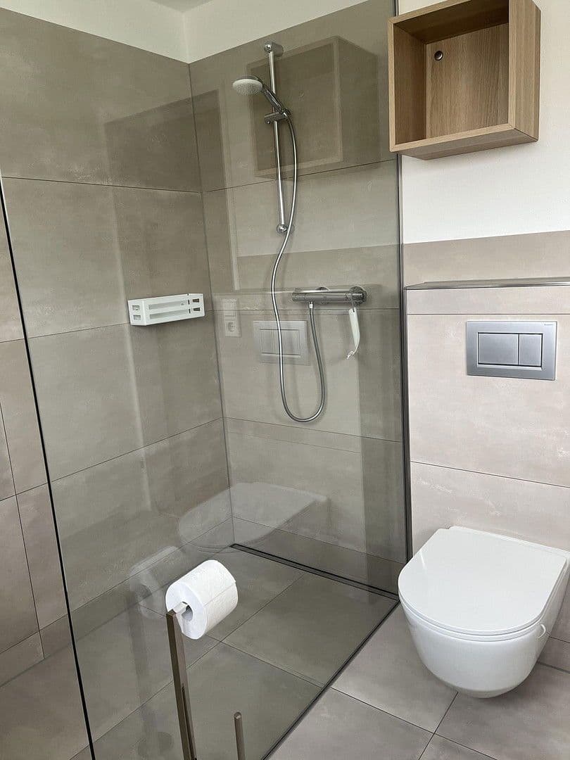 Prenájom bytu 3-izbový 86 m², Möhrendorf, Bavorsko Prenájom bytu 3-izbový 86 m², Möhrendorf, Bavorsko