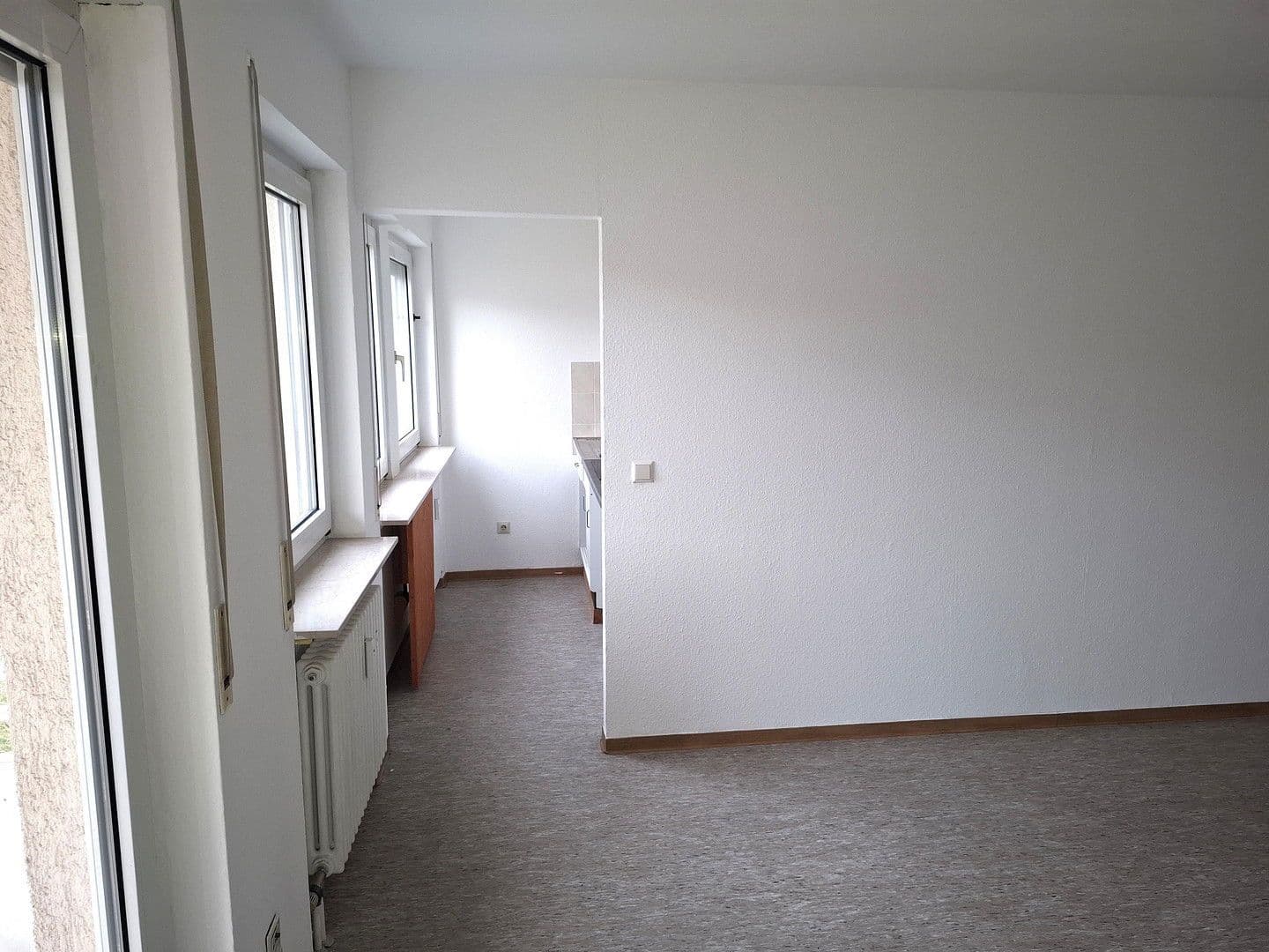 Prenájom bytu 1-izbový 30 m², Hirschstr. 36, Karlsruhe, Bádensko-Wurttembersko Prenájom bytu 1-izbový 30 m², Hirschstr. 36, Karlsruhe, Bádensko-Wurttembersko