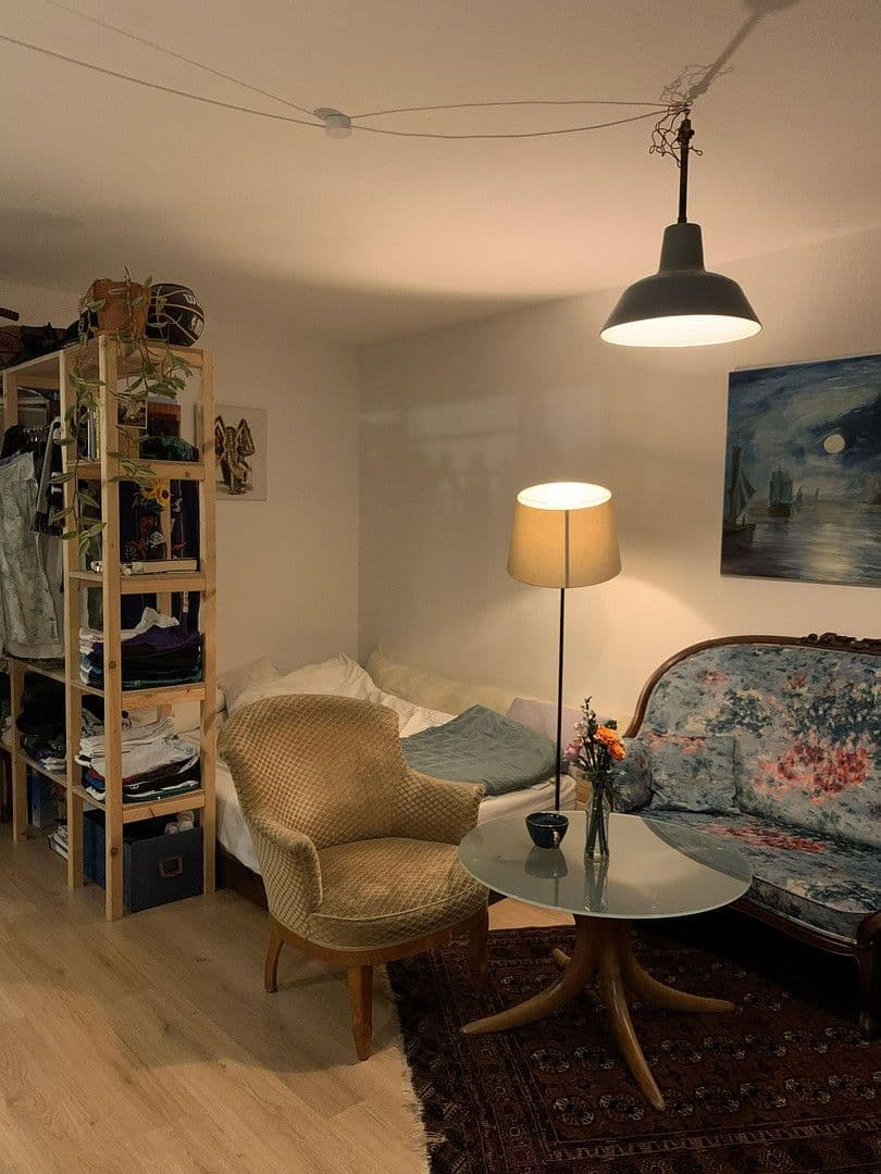 Prenájom bytu 1-izbový 30 m², Hirschstr. 36, Karlsruhe, Bádensko-Wurttembersko Prenájom bytu 1-izbový 30 m², Hirschstr. 36, Karlsruhe, Bádensko-Wurttembersko