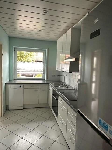 Prenájom domu 298 m², pozemek 518 m², Wallertheim, Porýnie-Falcko Prenájom domu 298 m², pozemek 518 m², Wallertheim, Porýnie-Falcko