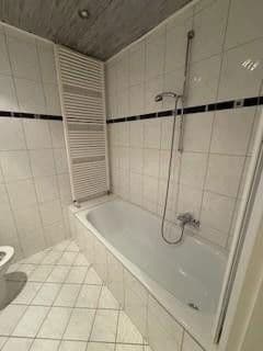 Prenájom domu 298 m², pozemek 518 m², Wallertheim, Porýnie-Falcko Prenájom domu 298 m², pozemek 518 m², Wallertheim, Porýnie-Falcko