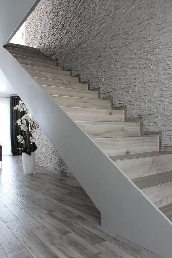 Predaj domu 170 m², pozemek 481 m², Langenselbold, Hesensko Predaj domu 170 m², pozemek 481 m², Langenselbold, Hesensko