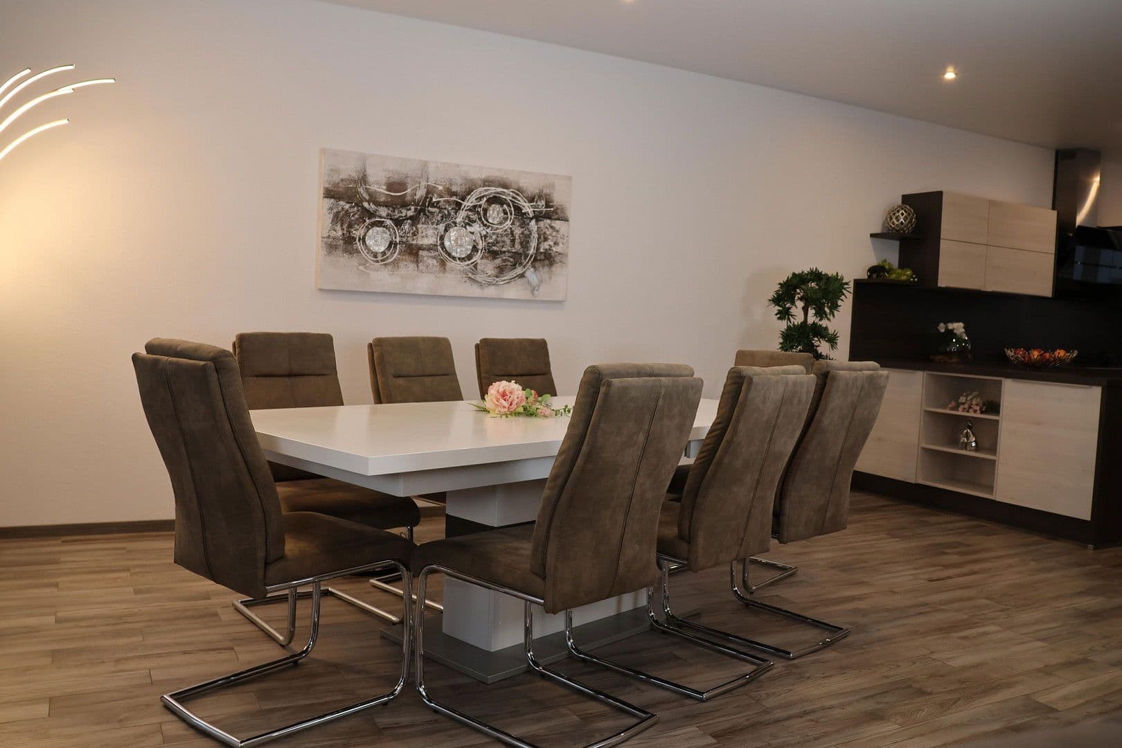 Predaj domu 170 m², pozemek 481 m², Langenselbold, Hesensko Predaj domu 170 m², pozemek 481 m², Langenselbold, Hesensko