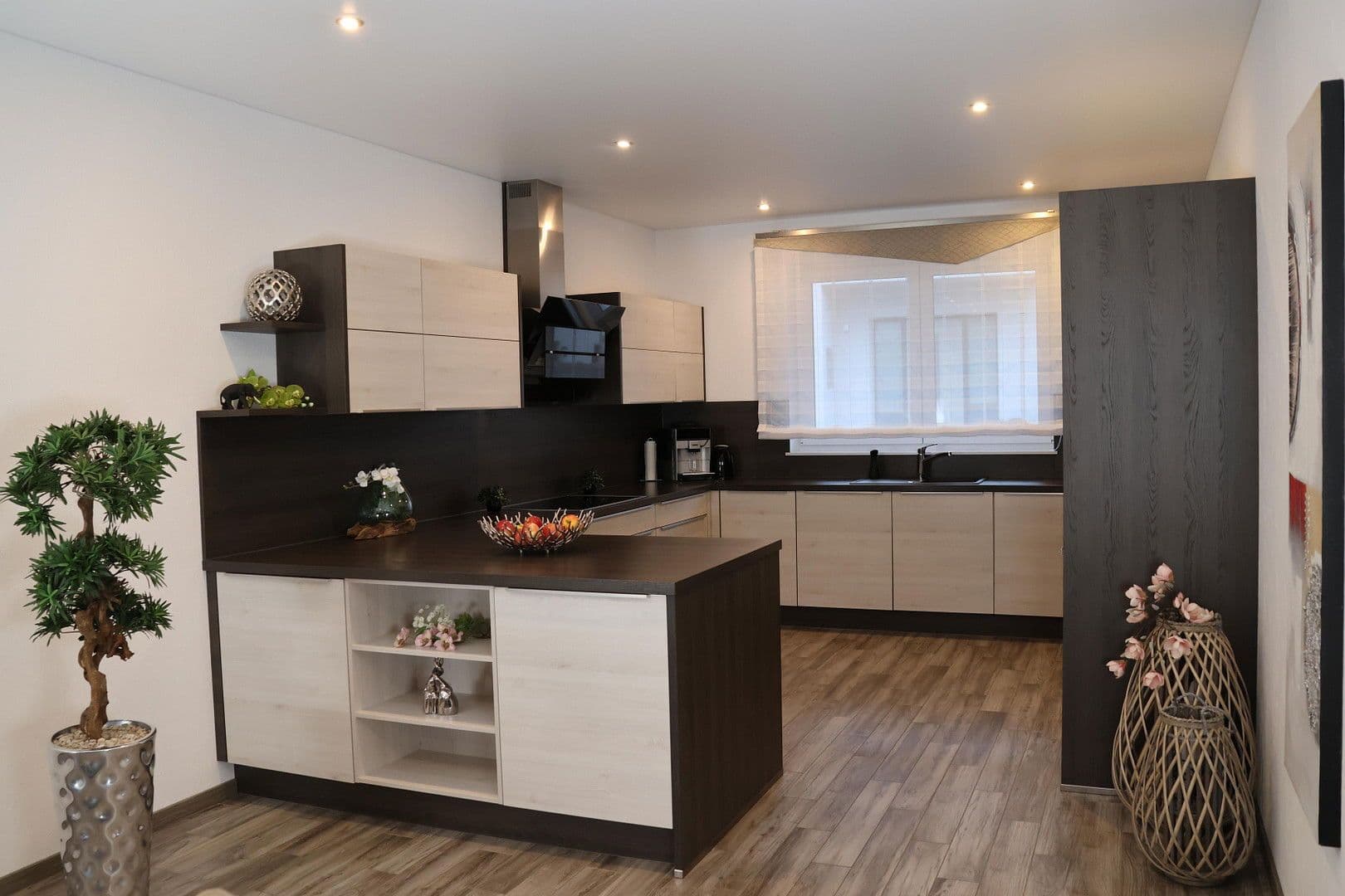 Predaj domu 170 m², pozemek 481 m², Langenselbold, Hesensko Predaj domu 170 m², pozemek 481 m², Langenselbold, Hesensko