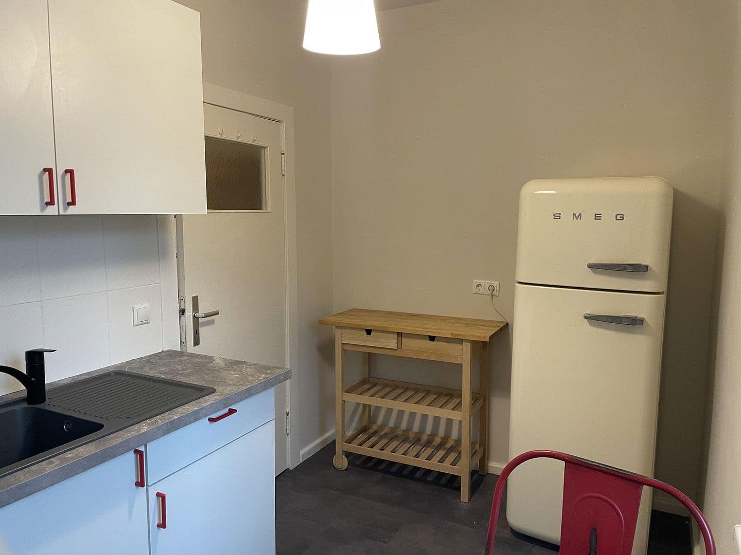 Prenájom bytu 2-izbový 71 m², Zillestraße 2, Berlin, Berlín Prenájom bytu 2-izbový 71 m², Zillestraße 2, Berlin, Berlín