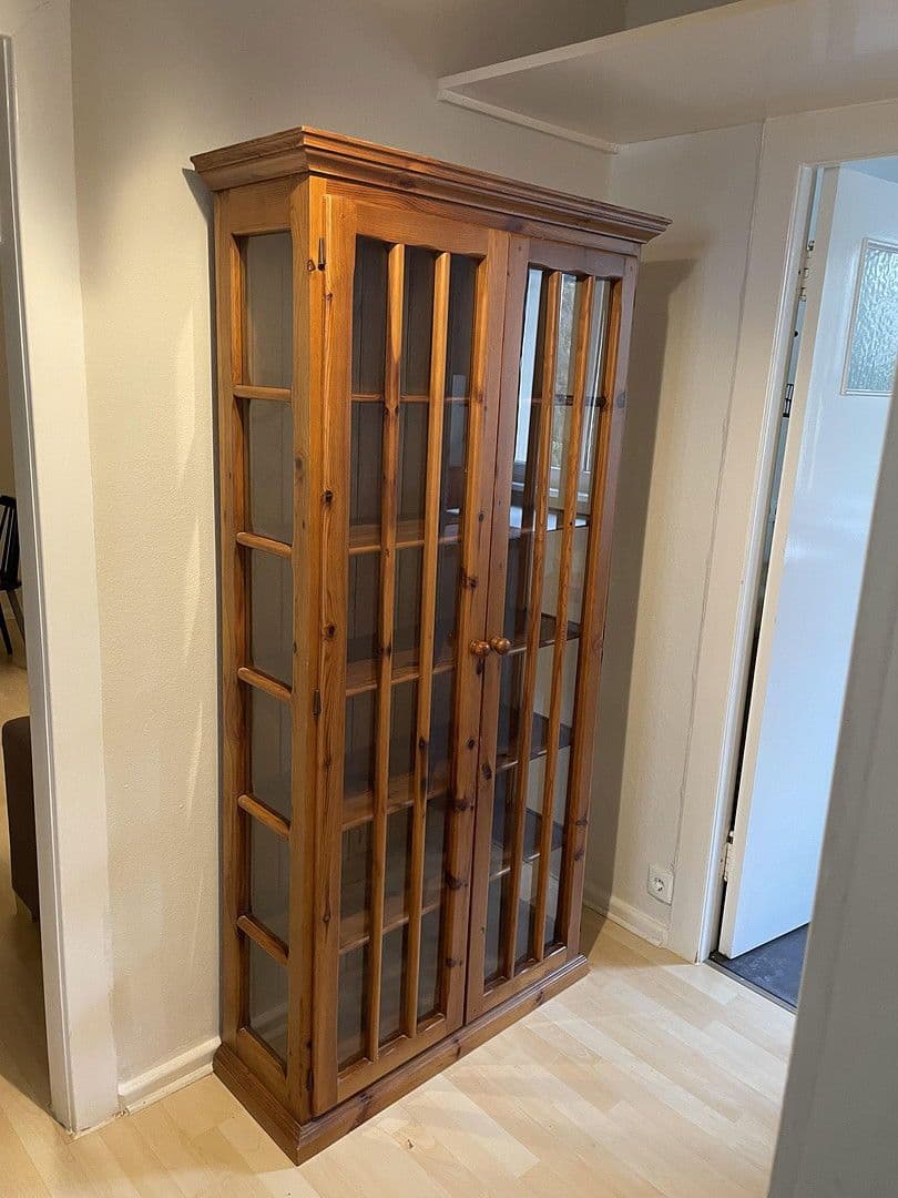 Prenájom bytu 2-izbový 71 m², Zillestraße 2, Berlin, Berlín Prenájom bytu 2-izbový 71 m², Zillestraße 2, Berlin, Berlín