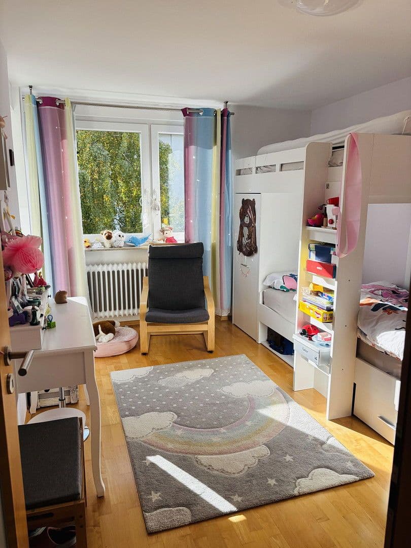 Predaj domu 184 m², pozemek 201 m², Fellbach, Bádensko-Wurttembersko Predaj domu 184 m², pozemek 201 m², Fellbach, Bádensko-Wurttembersko