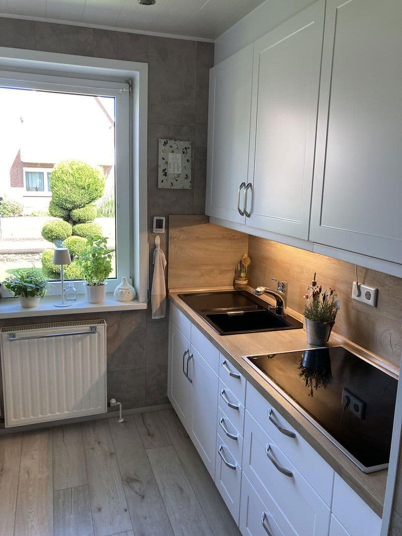 Predaj domu 125 m², pozemek 880 m², Weyhe, Dolné Sasko Predaj domu 125 m², pozemek 880 m², Weyhe, Dolné Sasko