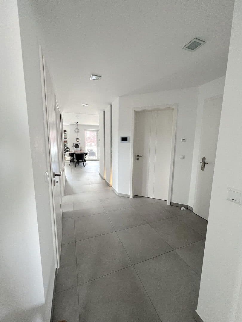 Prenájom bytu 3-izbový 96 m², An der Johanniskirche 13, Hildesheim, Dolné Sasko Prenájom bytu 3-izbový 96 m², An der Johanniskirche 13, Hildesheim, Dolné Sasko