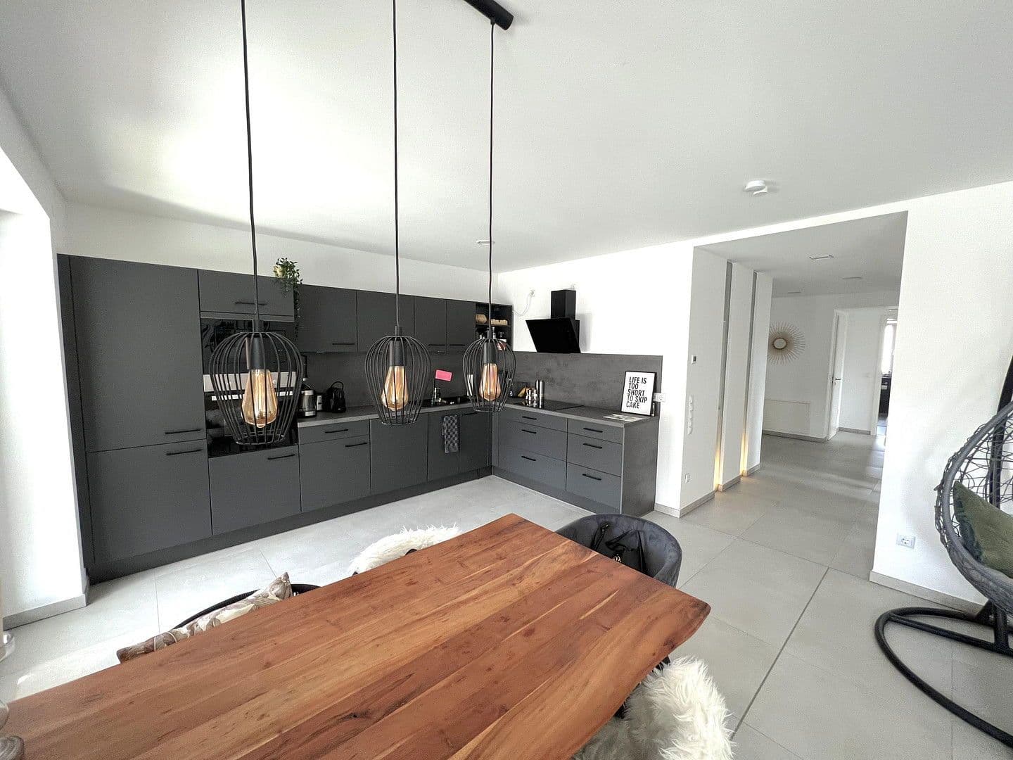 Prenájom bytu 3-izbový 96 m², An der Johanniskirche 13, Hildesheim, Dolné Sasko Prenájom bytu 3-izbový 96 m², An der Johanniskirche 13, Hildesheim, Dolné Sasko