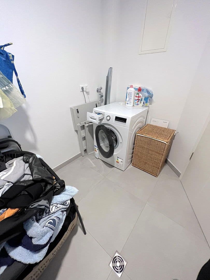 Prenájom bytu 3-izbový 96 m², An der Johanniskirche 13, Hildesheim, Dolné Sasko Prenájom bytu 3-izbový 96 m², An der Johanniskirche 13, Hildesheim, Dolné Sasko