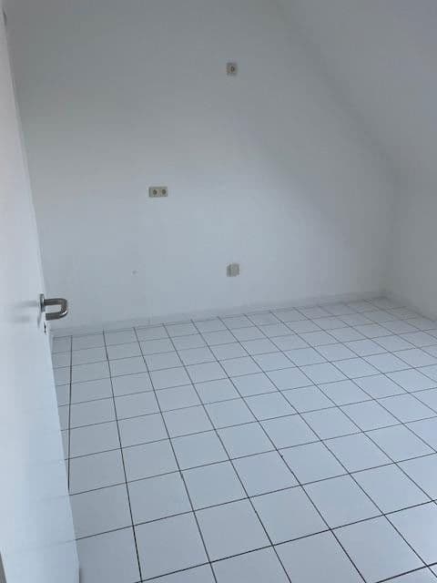 Prenájom bytu 2-izbový 54 m², Freyensteiner Str. 16, Meyenburg, Brandenbursko Prenájom bytu 2-izbový 54 m², Freyensteiner Str. 16, Meyenburg, Brandenbursko