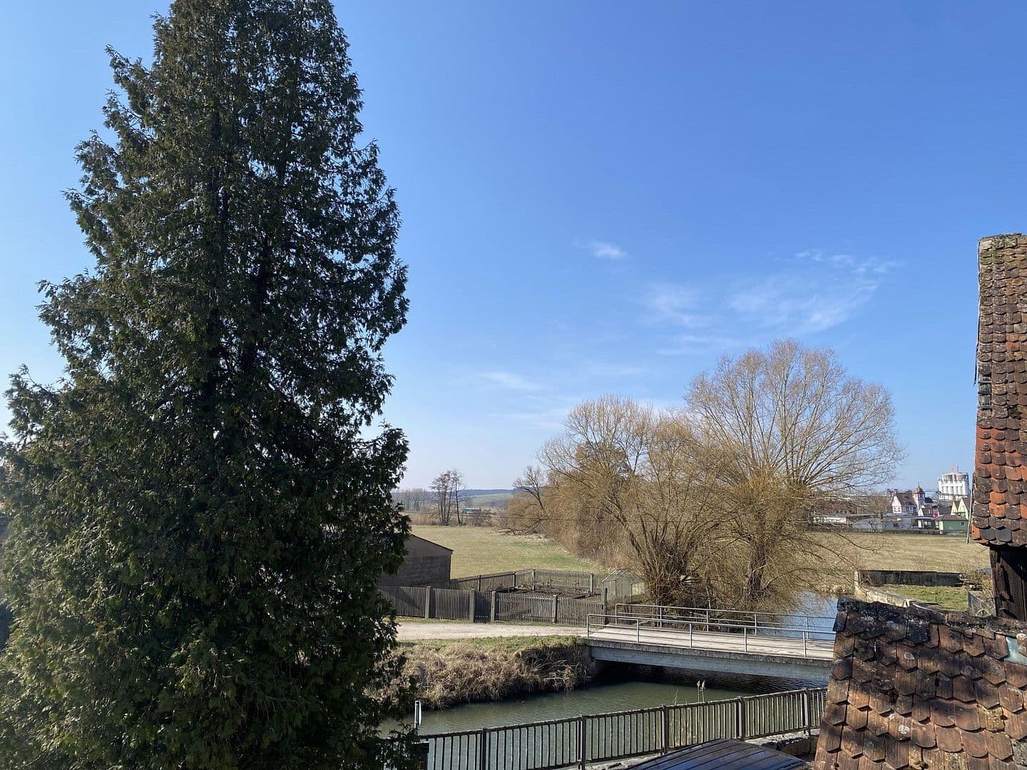 Predaj domu 160 m², pozemek 602 m², Uehlfeld, Bavorsko Predaj domu 160 m², pozemek 602 m², Uehlfeld, Bavorsko