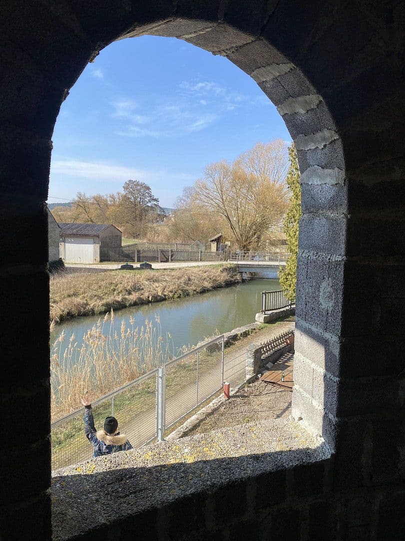 Predaj domu 160 m², pozemek 602 m², Uehlfeld, Bavorsko Predaj domu 160 m², pozemek 602 m², Uehlfeld, Bavorsko