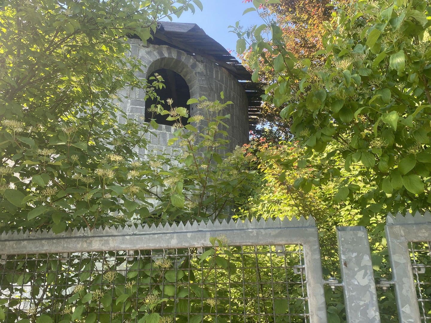 Predaj domu 160 m², pozemek 602 m², Uehlfeld, Bavorsko Predaj domu 160 m², pozemek 602 m², Uehlfeld, Bavorsko