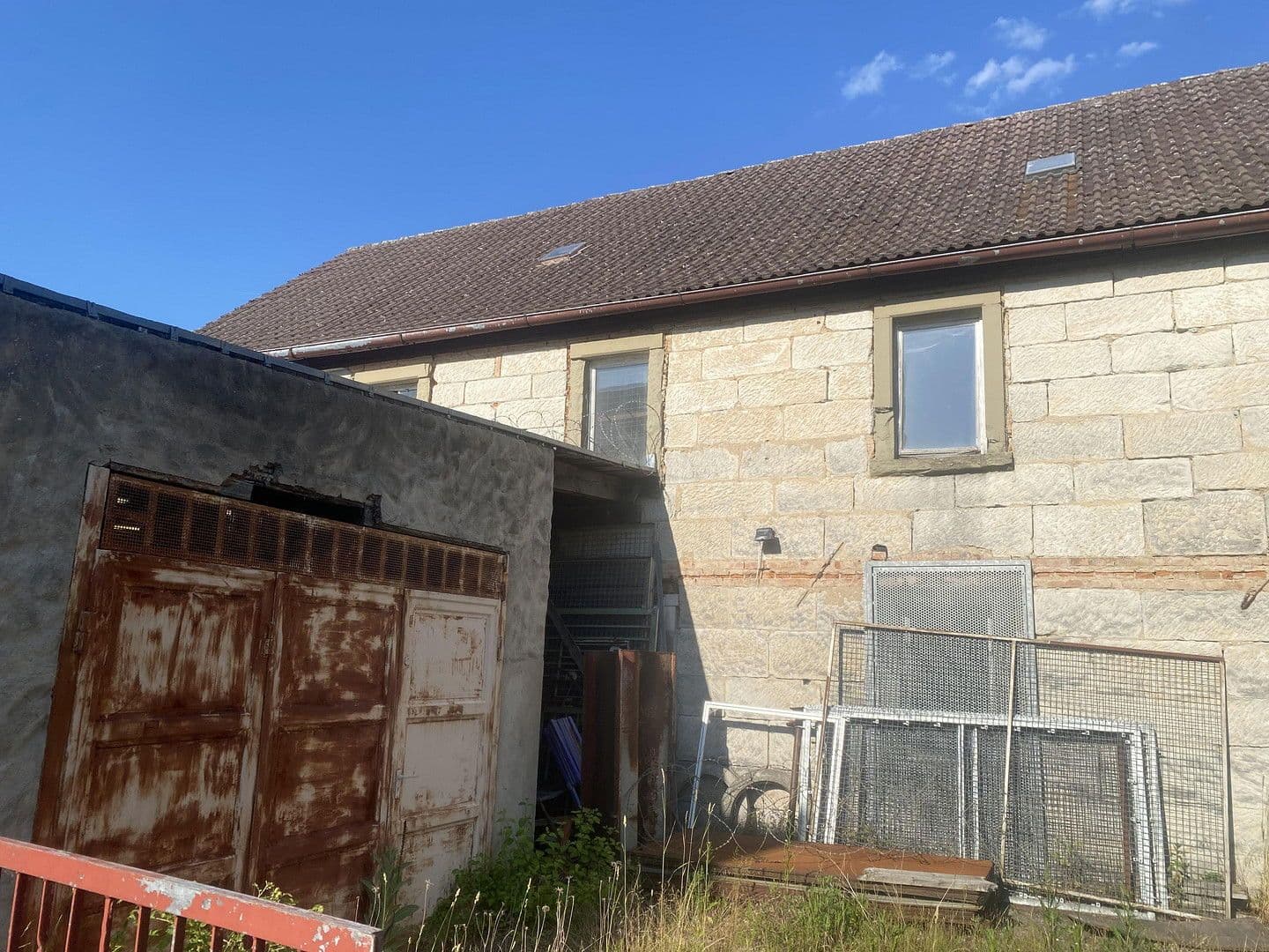 Predaj domu 160 m², pozemek 602 m², Uehlfeld, Bavorsko Predaj domu 160 m², pozemek 602 m², Uehlfeld, Bavorsko