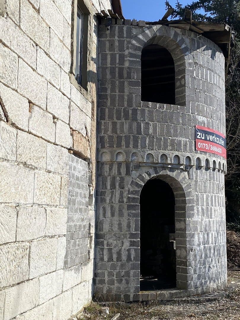 Predaj domu 160 m², pozemek 602 m², Uehlfeld, Bavorsko Predaj domu 160 m², pozemek 602 m², Uehlfeld, Bavorsko